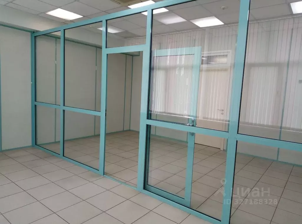 Офис в Красноярский край, Красноярск ул. Академика Киренского, 89 (35 ... - Фото 1