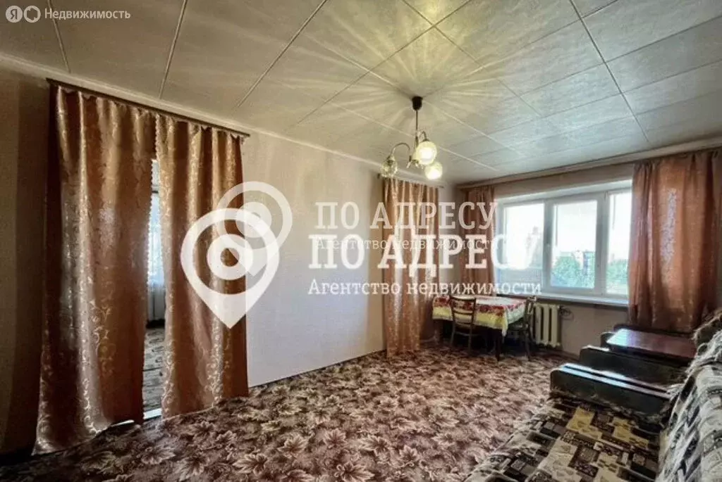 4-комнатная квартира: Саратов, 3-й Московский проезд, 5 (59.9 м) - Фото 1