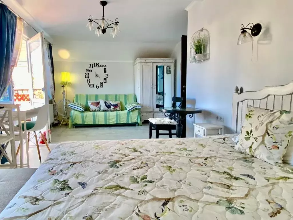 2-к кв. Крым, Судак ул. Танкистов, 24 (55.0 м) - Фото 1