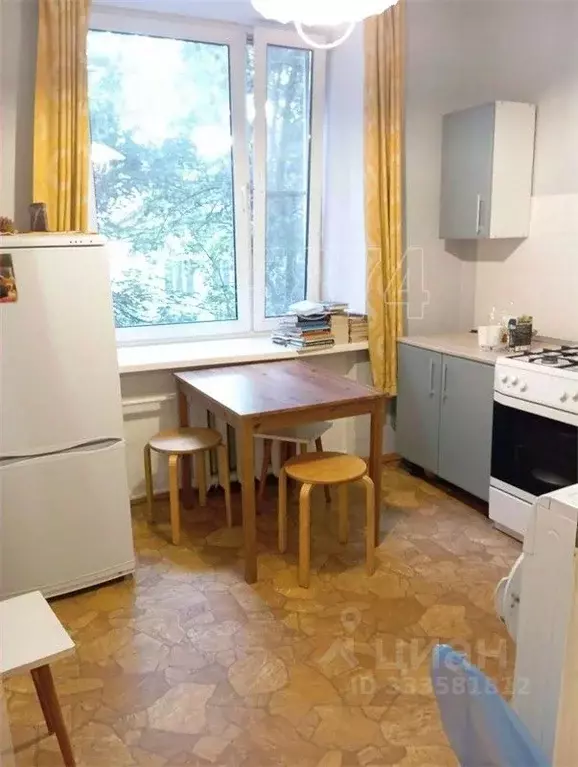 1-к кв. Москва ул. Алексея Свиридова, 13К2 (36.0 м) - Фото 2
