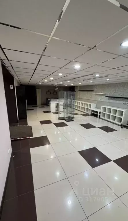 Помещение свободного назначения в Ленинградская область, Выборг ул. ... - Фото 1