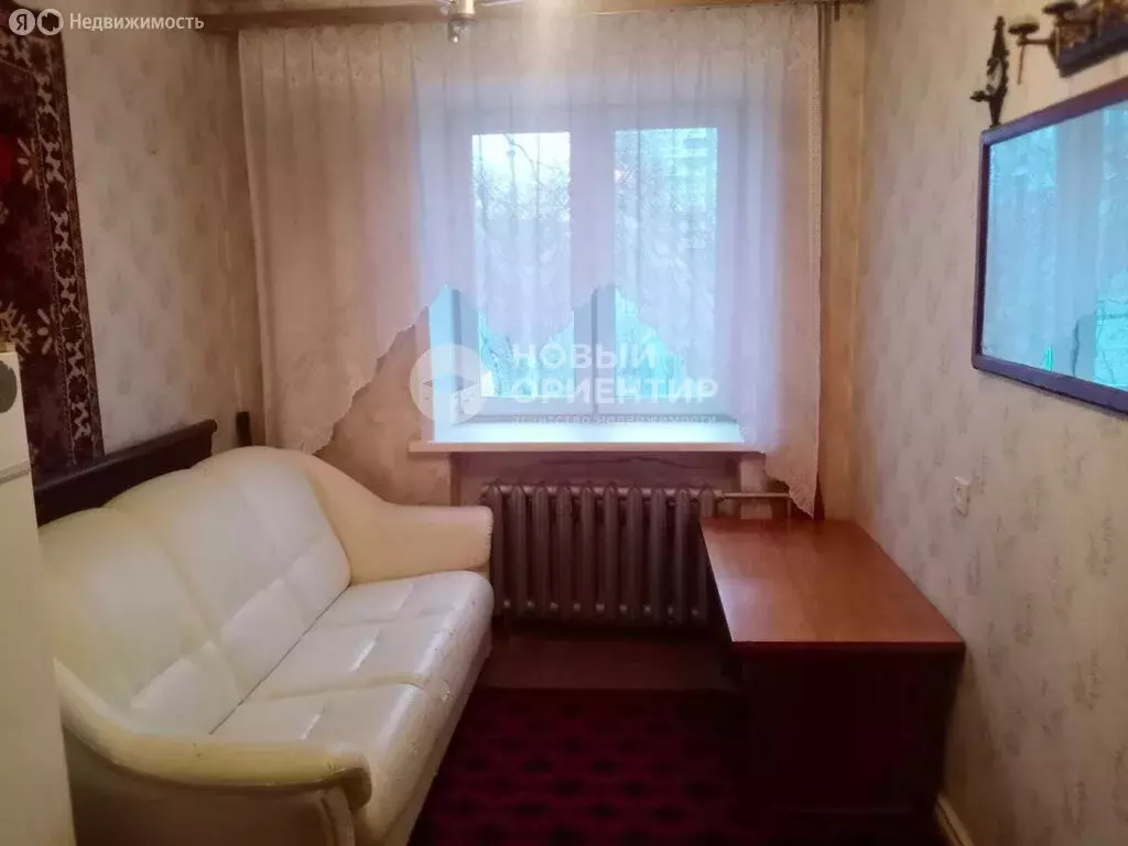 3-комнатная квартира: Екатеринбург, Байкальская улица, 52 (58.1 м) - Фото 1