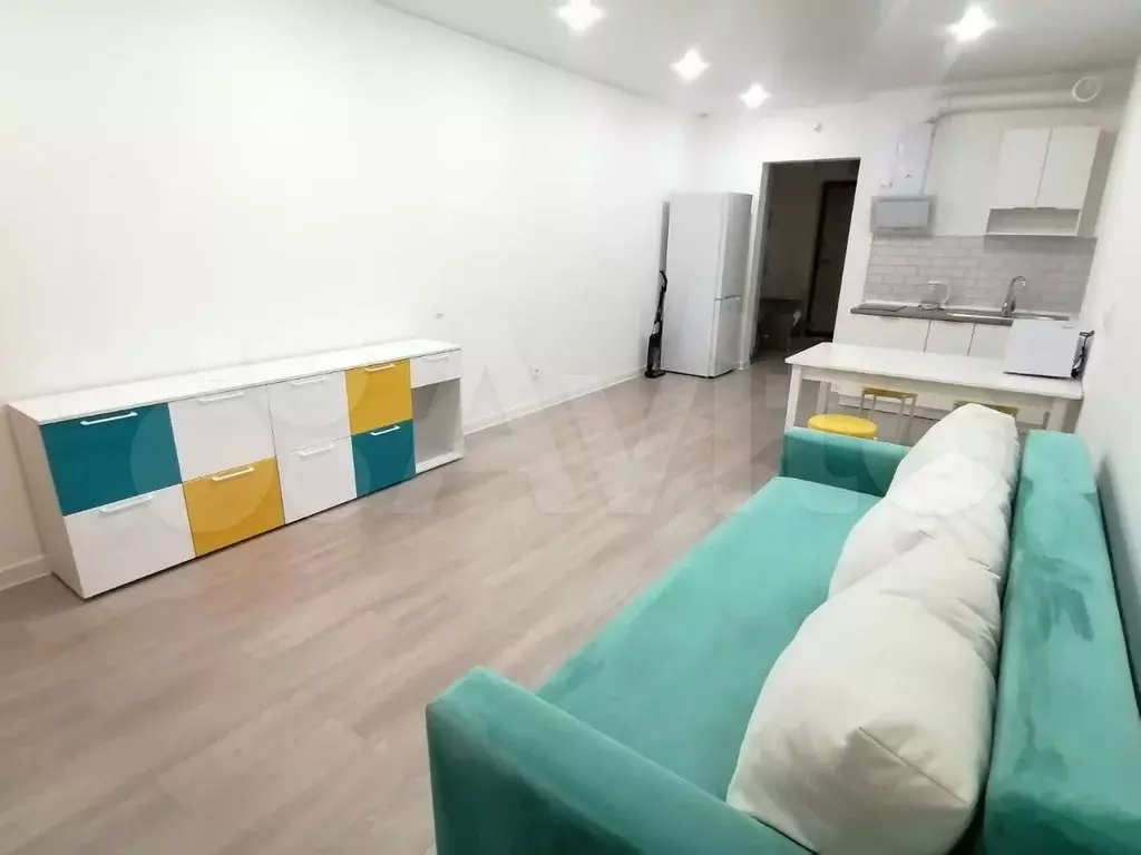 Квартира-студия, 32 м, 4/18 эт. - Фото 1