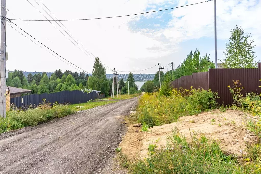 Участок в Пермский край, Добрянский городской округ, Полазна рп ул. ... - Фото 0