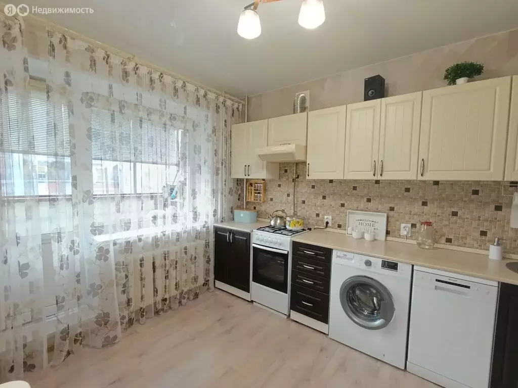2-комнатная квартира: Ейск, Красная улица, 53 (61.5 м) - Фото 0