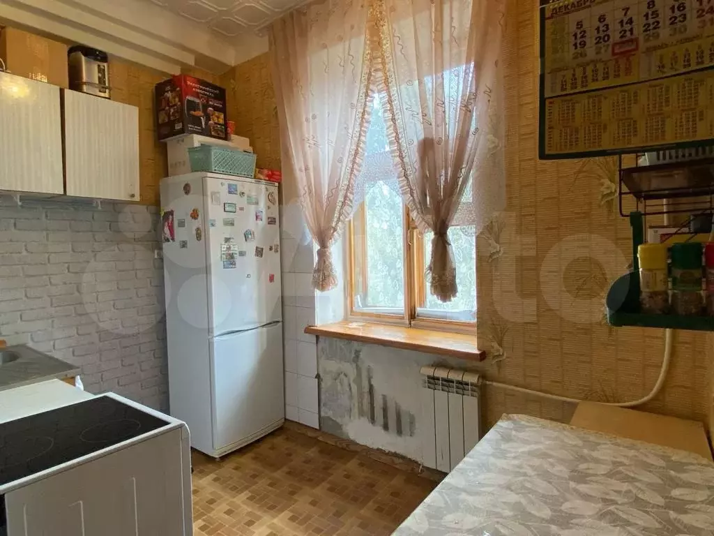 3-к. квартира, 60 м, 3/3 эт. - Фото 0