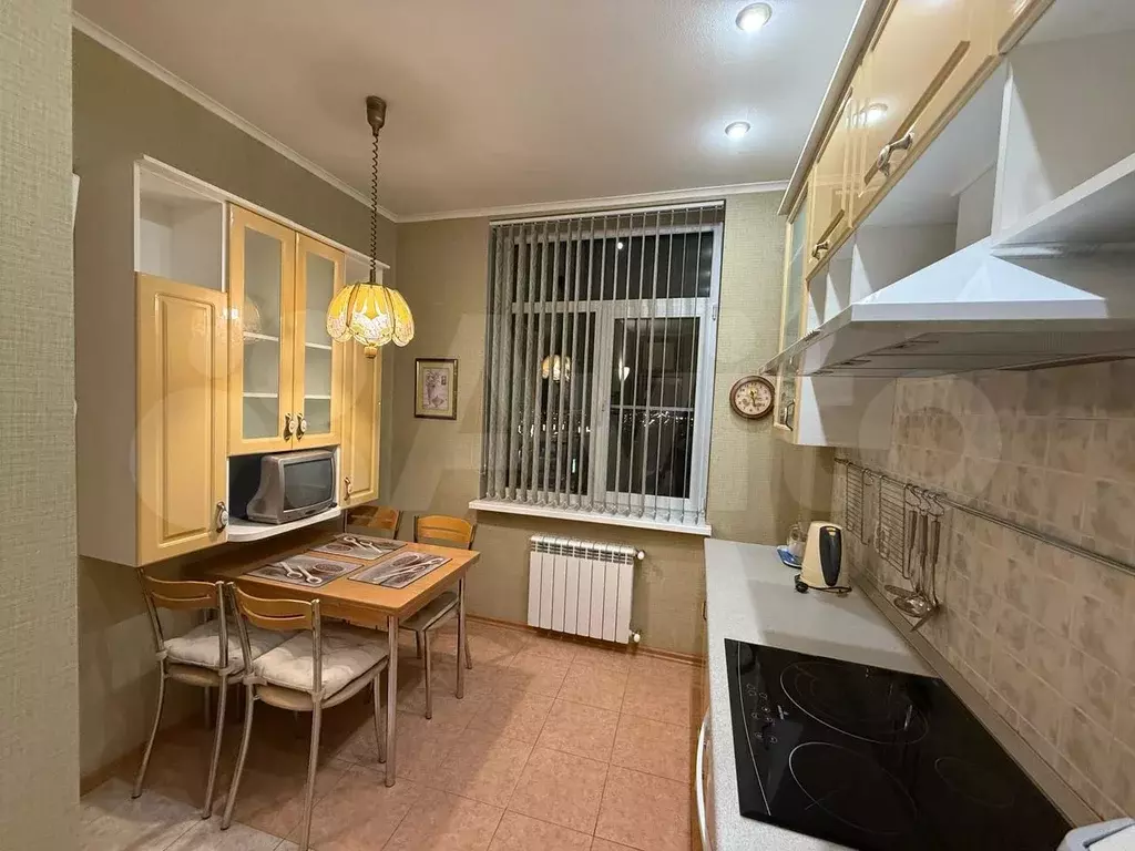 1-к. квартира, 45 м, 6/12 эт. - Фото 1