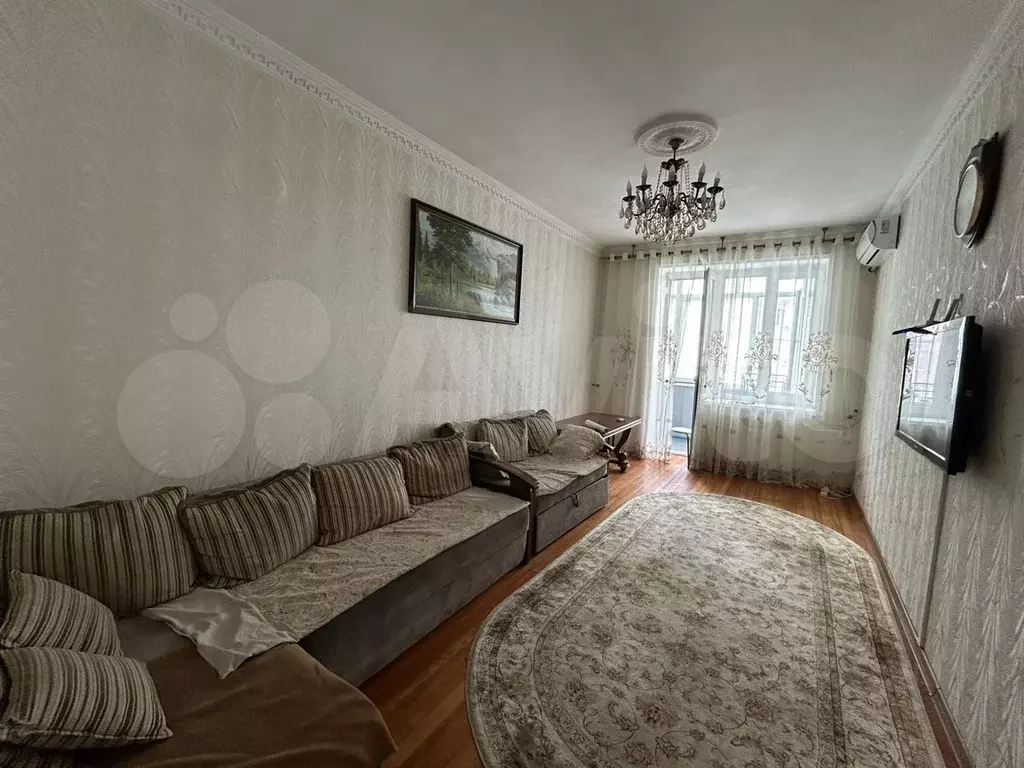 3-к. квартира, 70м, 4/9эт. - Фото 0