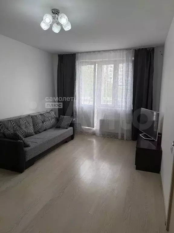 1-к. квартира, 37,6 м, 4/17 эт. - Фото 0