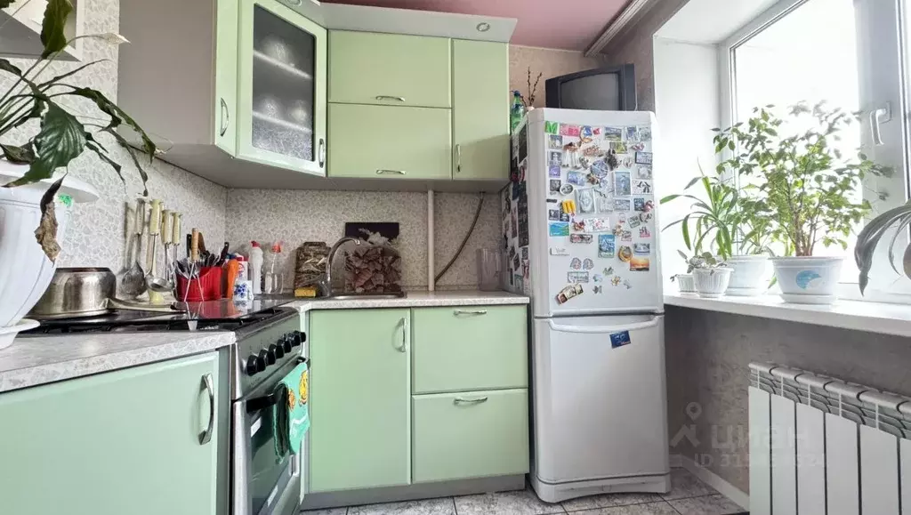 3-к кв. Кировская область, Киров ул. Воровского, 58 (54.3 м) - Фото 0