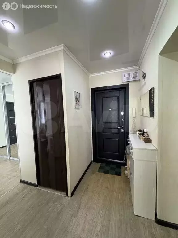 3-комнатная квартира: Саратов, Тульская улица, 1 (57 м) - Фото 0