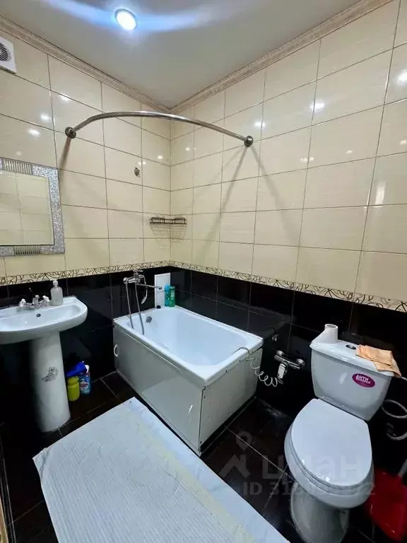 1-к кв. Дагестан, Каспийск просп. Акулиничева, 3 (43.0 м) - Фото 1