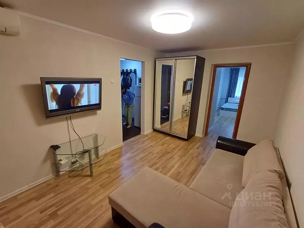 2-к кв. Краснодарский край, Сочи Гагарина мкр, бул. Цветной, 26 (50.0 ... - Фото 2