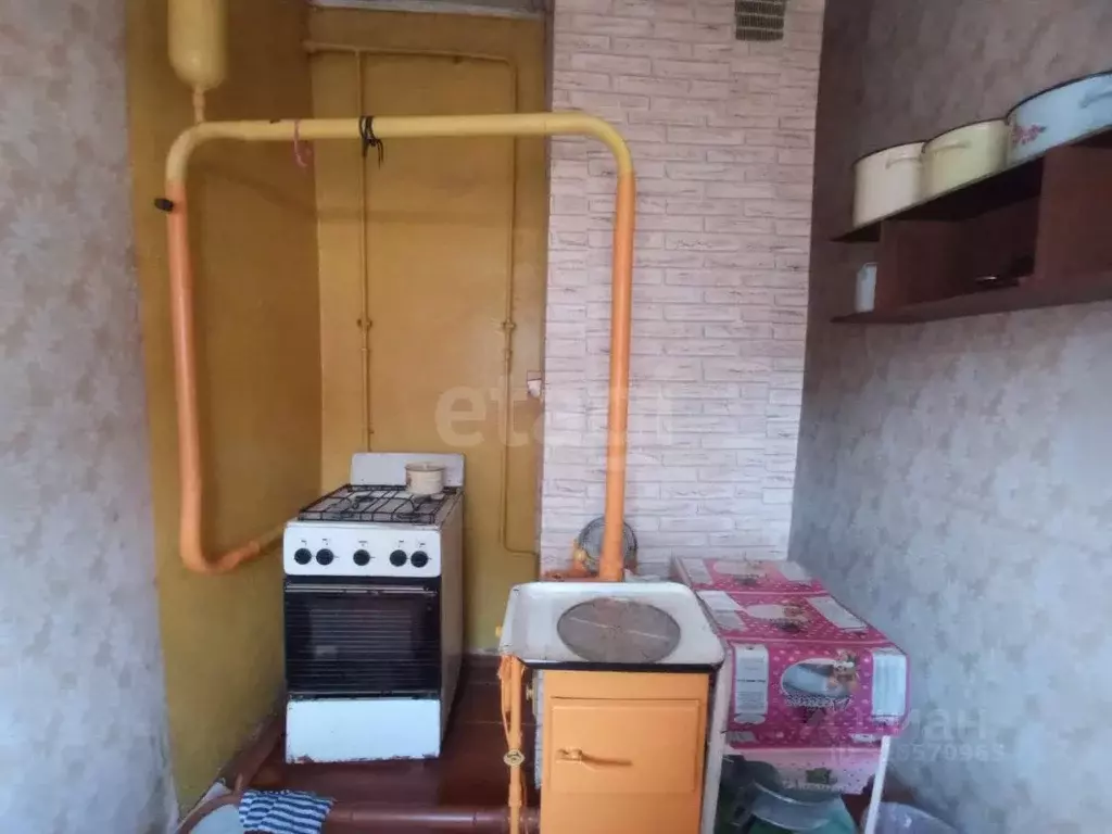 3-к кв. Брянская область, Жуковка ул. Матросова, 2 (61.0 м) - Фото 1