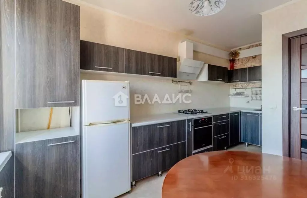 3-к кв. Калининградская область, Калининград ул. Гайдара, 102 (73.6 м) - Фото 1
