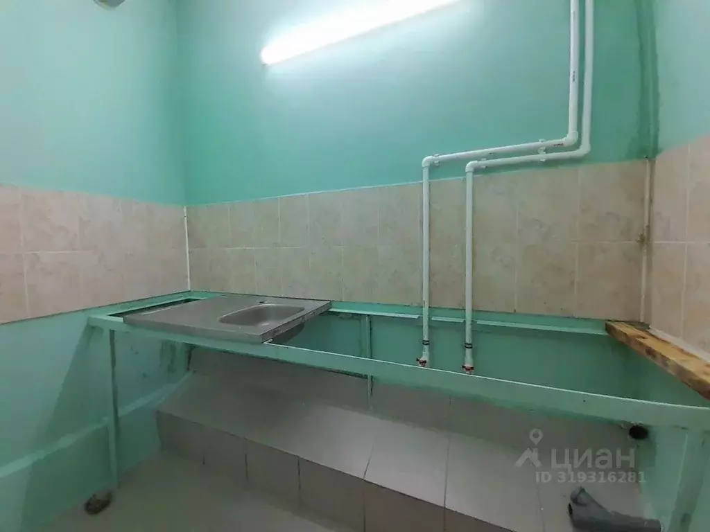 Помещение свободного назначения в Белгородская область, Старый Оскол ... - Фото 1