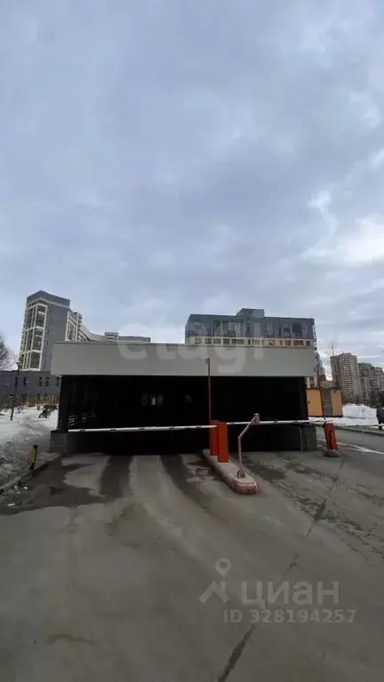 Гараж в Свердловская область, Екатеринбург ул. Академика Вонсовского, ... - Фото 1