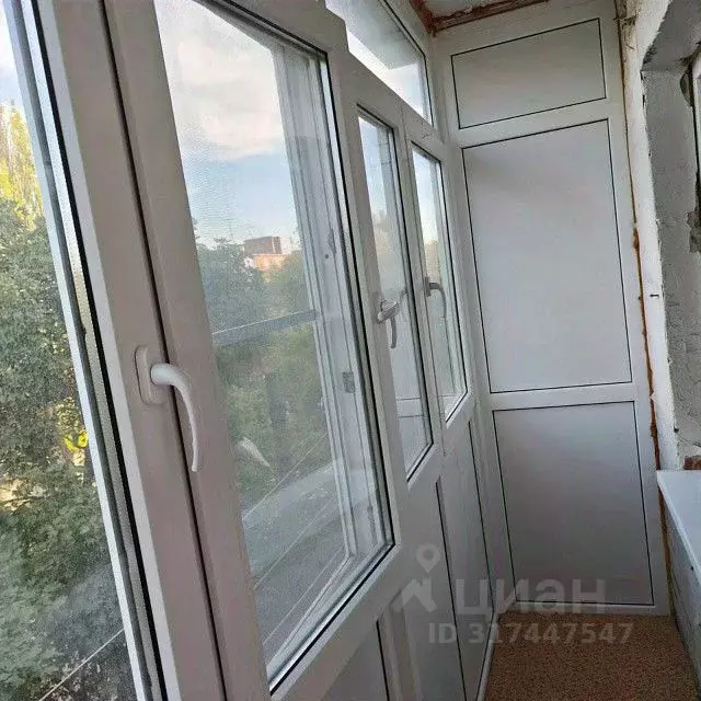 3-к кв. Ростовская область, Таганрог 27-й пер. (55.9 м) - Фото 1
