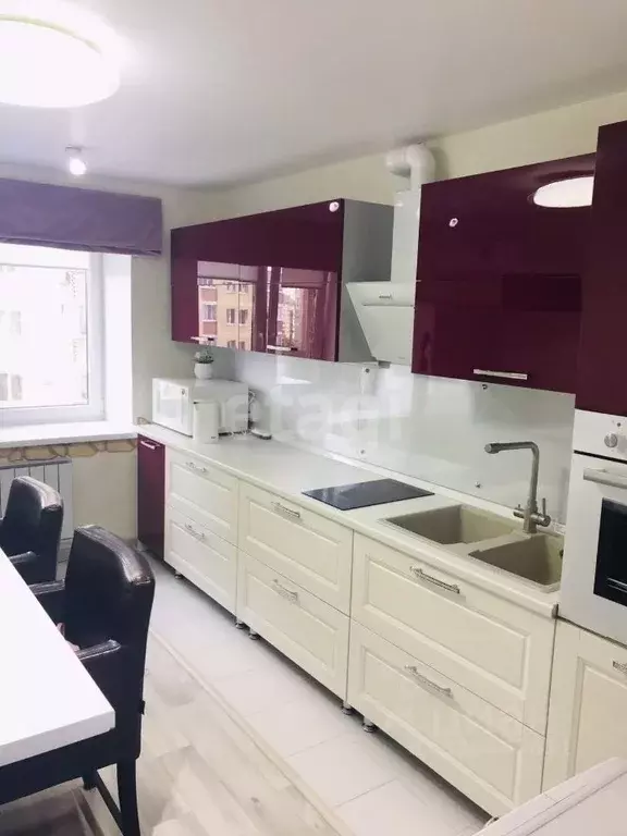 3-к кв. Тюменская область, Тюмень Солнечный проезд, 27 (72.7 м) - Фото 2