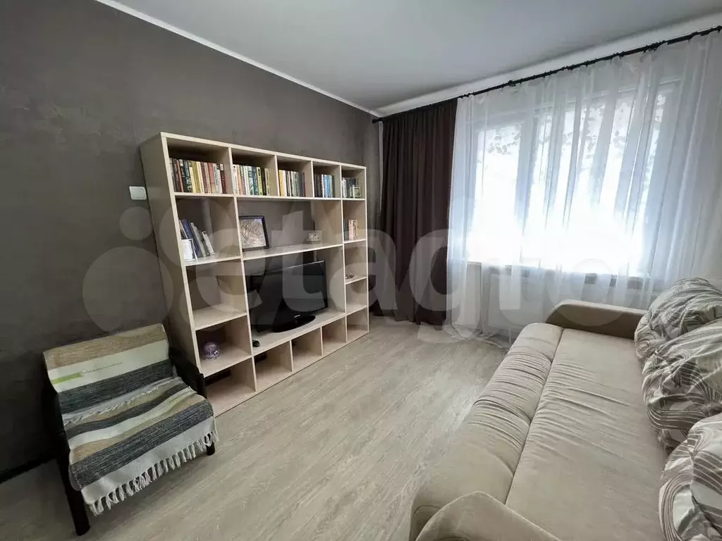 1-к. квартира, 37 м, 6/9 эт. - Фото 1