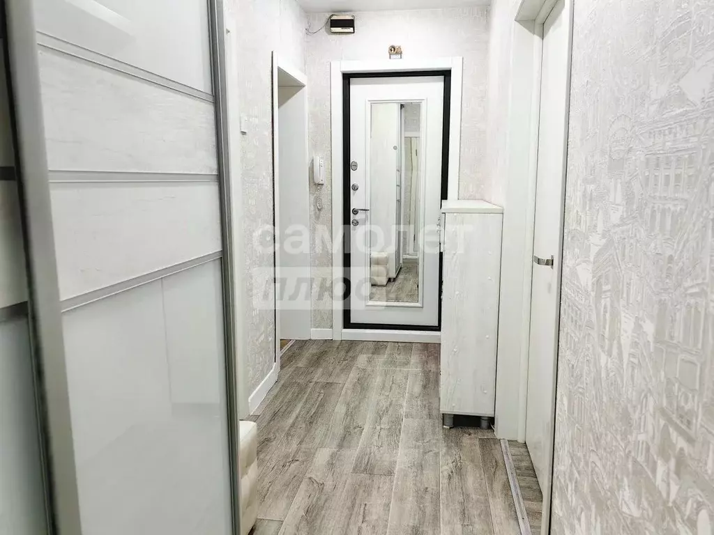 4-к кв. Ульяновская область, Ульяновск просп. Созидателей, 8 (82.1 м) - Фото 1