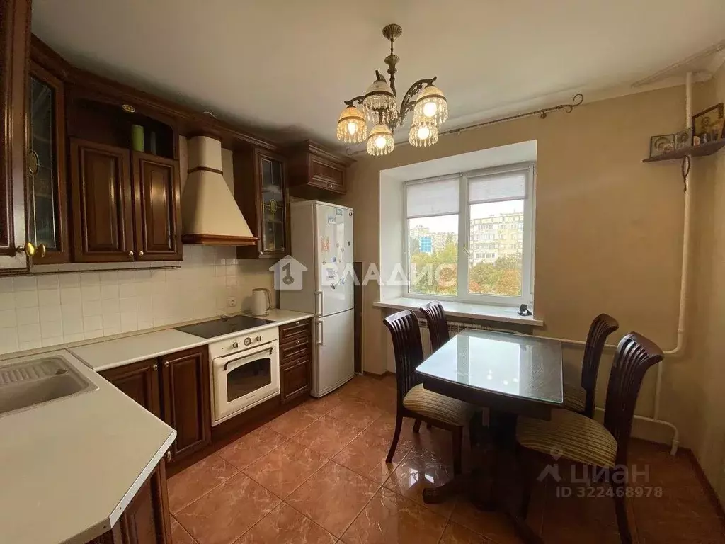 3-к кв. Белгородская область, Белгород просп. Ватутина, 22б (80.0 м) - Фото 2