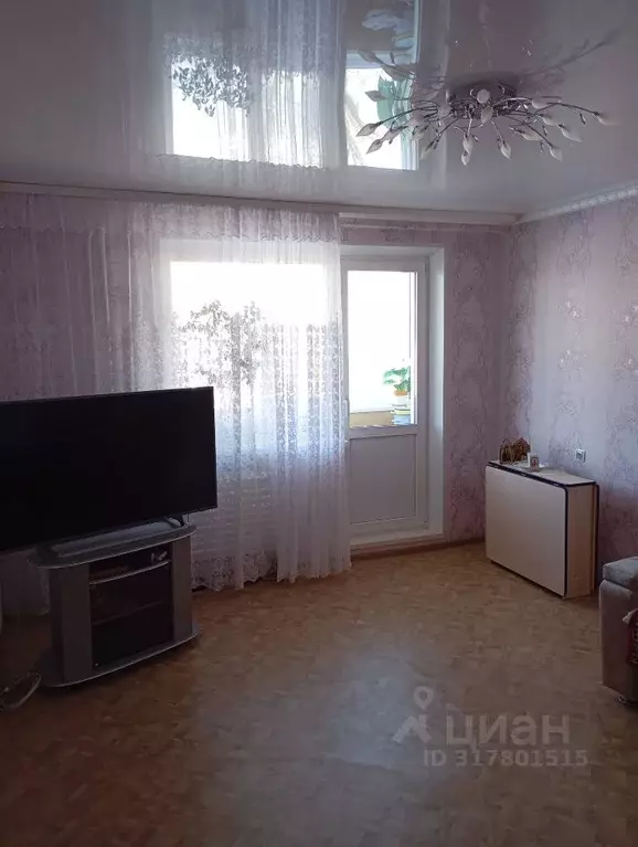 3-к кв. Башкортостан, Ишимбай ул. Докучаева, 8 (68.4 м) - Фото 0