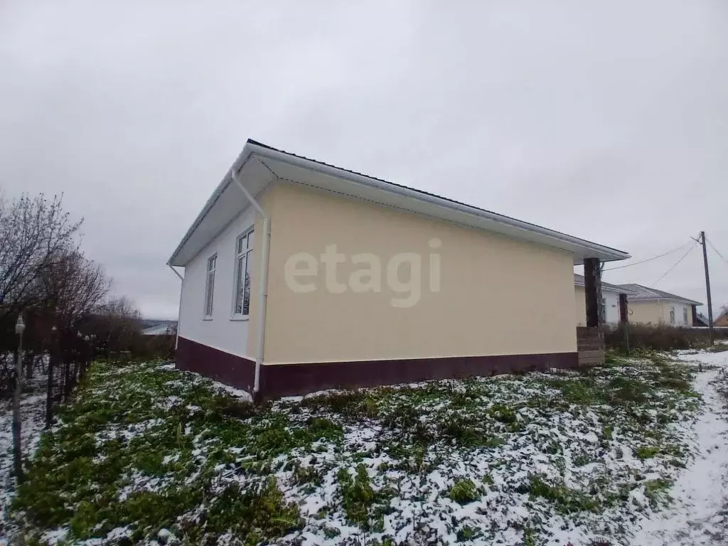 Дом в Башкортостан, Уфа городской округ, д. Зинино ул. Садовая, 23 ... - Фото 1