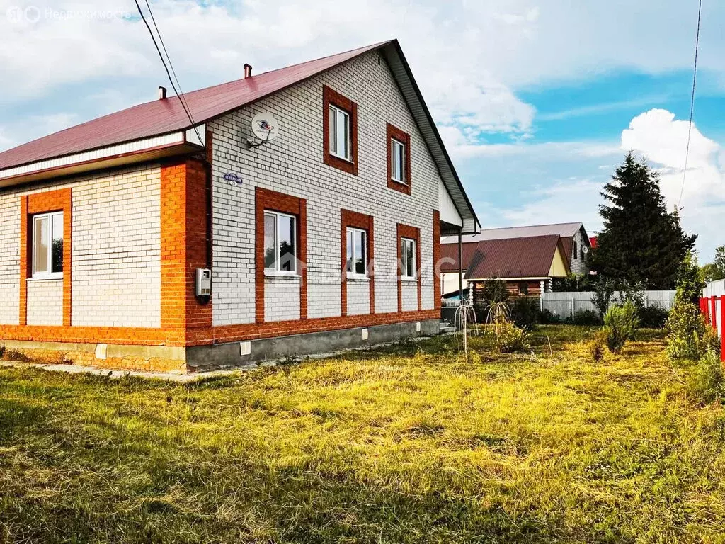 Дом в деревня Николаевка, Озёрная улица (190.2 м) - Фото 1