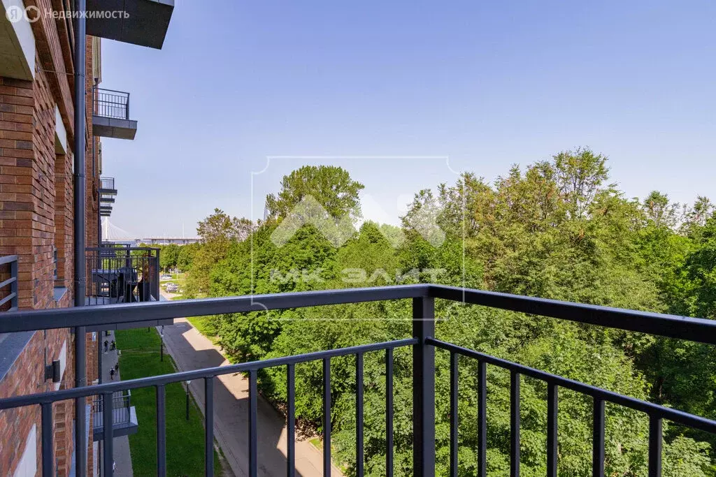 3-комнатная квартира: Санкт-Петербург, Петровская коса, 6к1 (105 м) - Фото 1