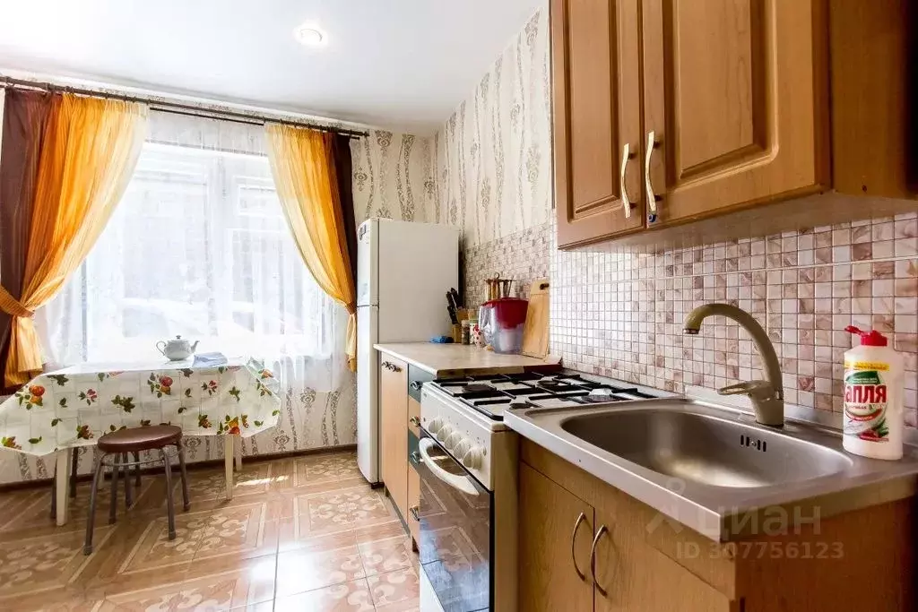 Дом в Крым, Судак Платановый кв-л, 2 (16 м) - Фото 1