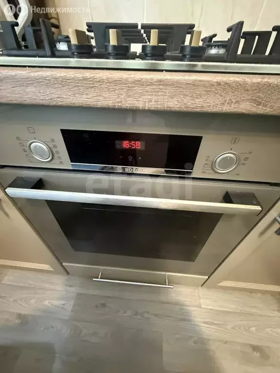 2-комнатная квартира: Энгельс, 2-й микрорайон, 37 (45.1 м) - Фото 1