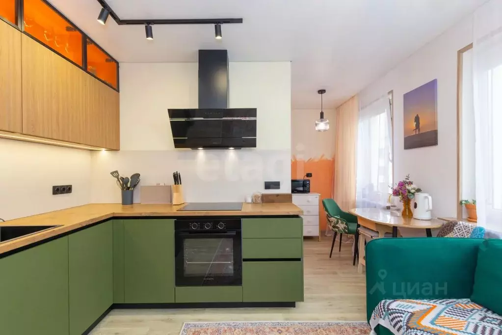 1-к кв. Тюменская область, Тюмень ул. Стройотрядовская, 14 (36.4 м) - Фото 1