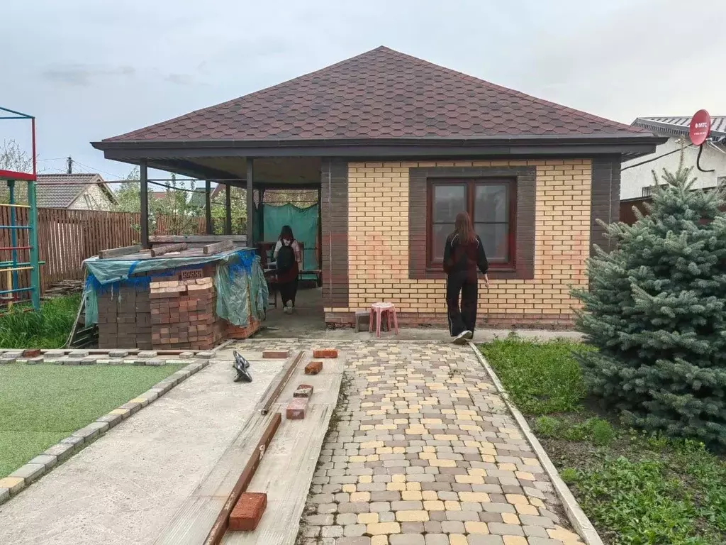 Дом в Ростовская область, Багаевское с/пос, Орион СНП ул. 2-я (30 м) - Фото 1