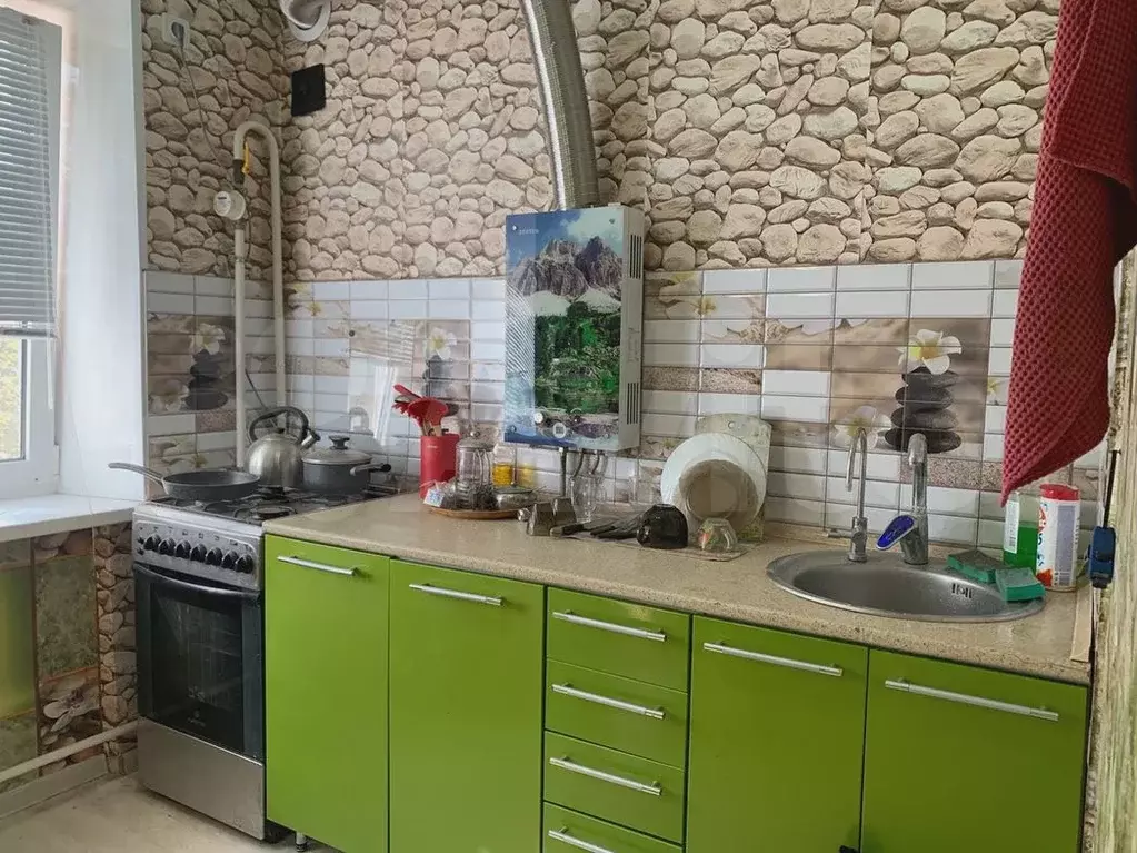 1-к. квартира, 30 м, 5/5 эт. - Фото 1