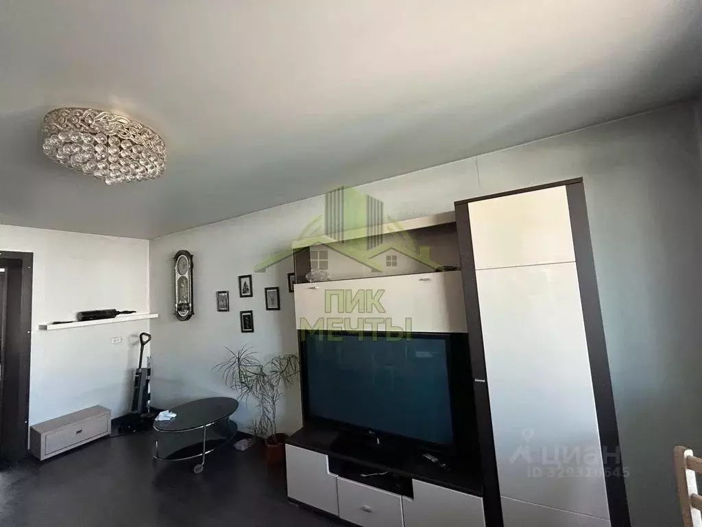 3-к кв. Бурятия, Улан-Удэ ул. Куйбышева, 29 (67.2 м) - Фото 1