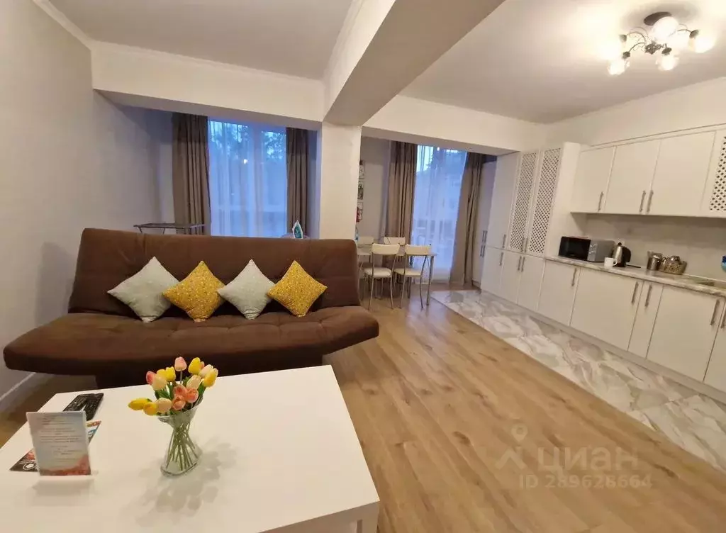 2-к кв. Ставропольский край, Кисловодск Коллективная ул., 11 (80.0 м) - Фото 1