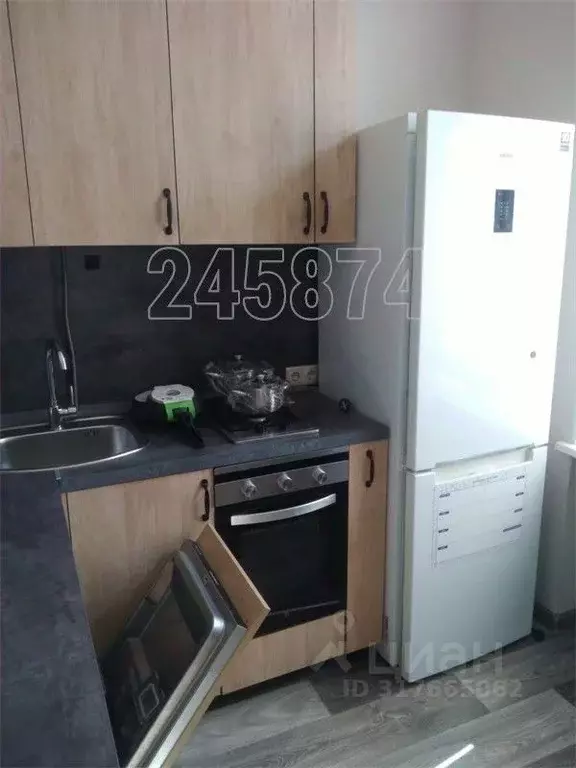 3-к кв. Москва ул. Маршала Бирюзова, 14 (63.0 м) - Фото 0