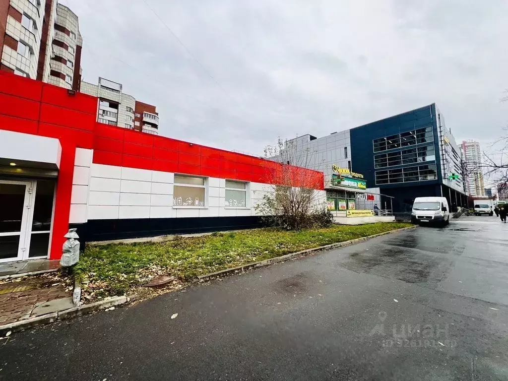 Помещение свободного назначения в Свердловская область, Екатеринбург ... - Фото 2