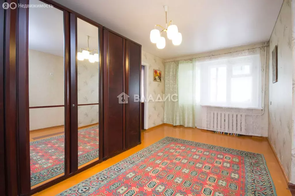 2-комнатная квартира: Балаково, улица Набережная Леонова, 4 (42 м) - Фото 1