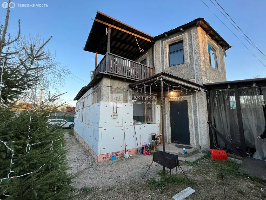 Дом в посёлок городского типа Нахабино, улица Карла Маркса, 12 (115.5 ... - Фото 0