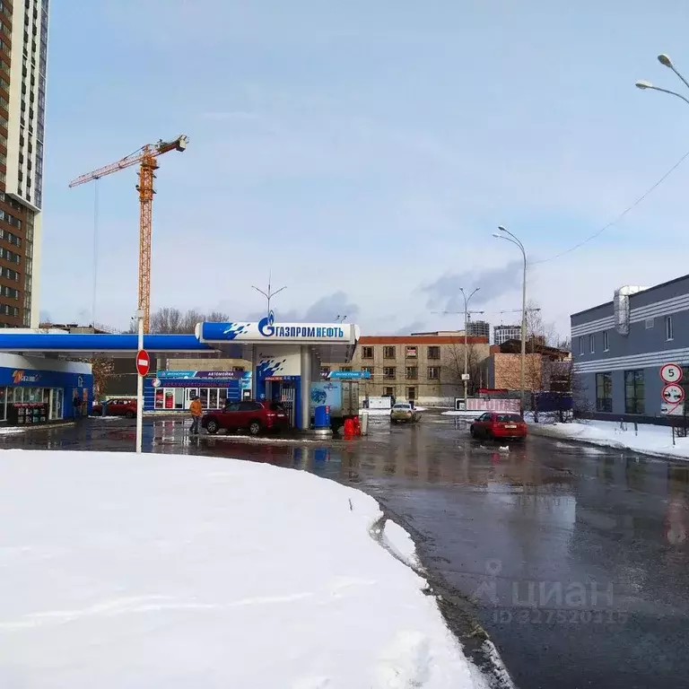 Гараж в Свердловская область, Екатеринбург ул. Николая Островского, 4А ... - Фото 2