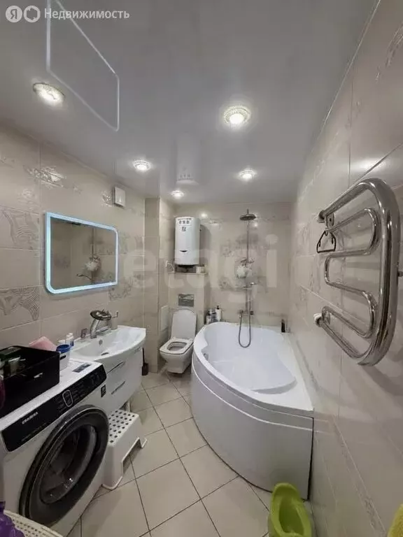 2-комнатная квартира: Омск, посёлок Биофабрика, 19к1 (55.1 м) - Фото 1