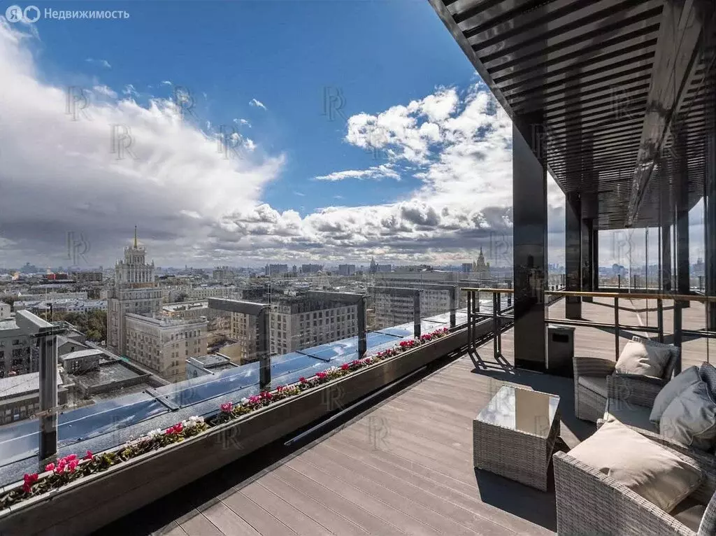 4-комнатная квартира: Москва, 2-я Брестская улица, 6 (297 м) - Фото 1