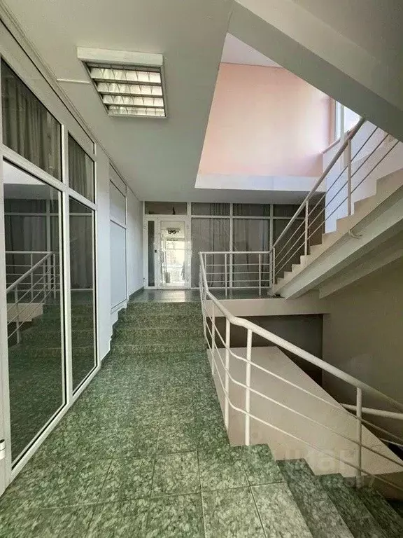 Офис в Свердловская область, Екатеринбург ул. Хохрякова, 72 (70 м) - Фото 2