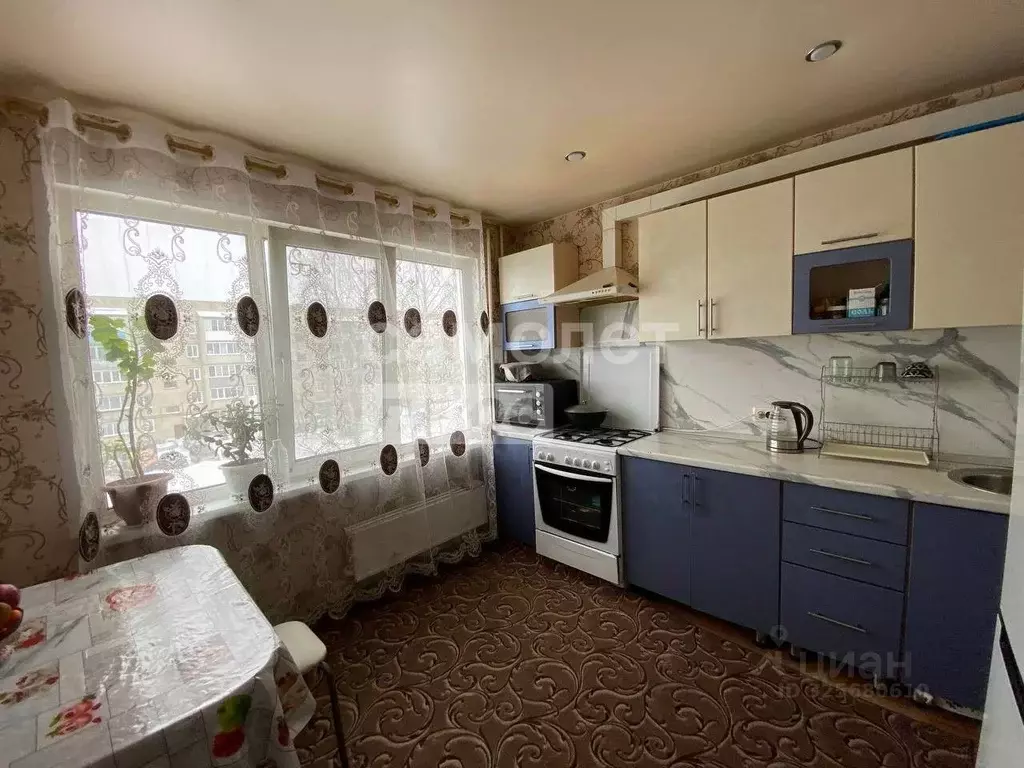 2-к кв. Пензенская область, Кузнецк ул. Победы, 64 (50.1 м) - Фото 1