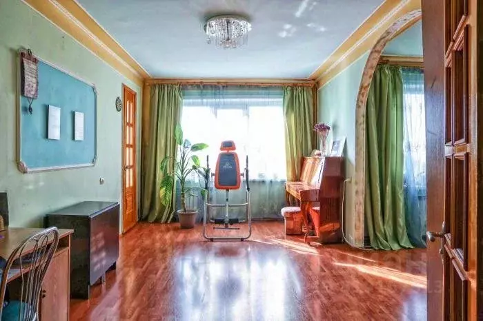 4-к кв. Крым, Симферополь ул. 60 лет Октября, 17 (100.0 м) - Фото 0