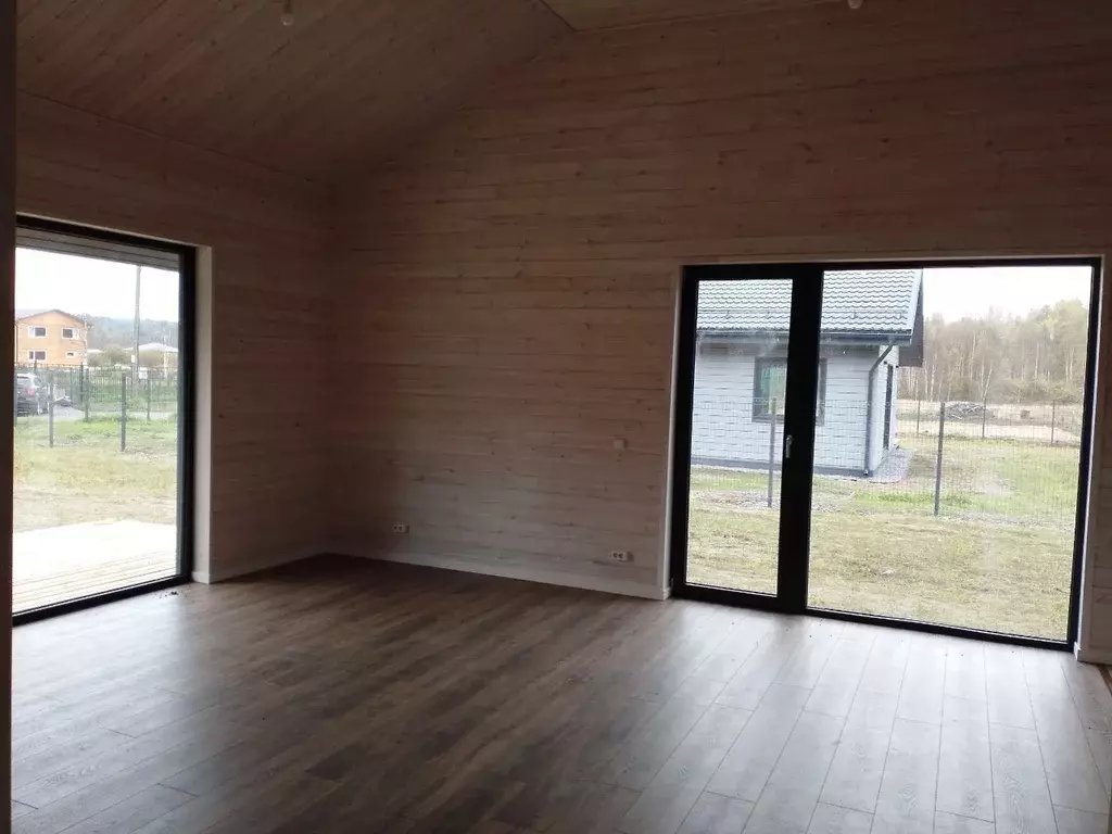 Коттедж в Ленинградская область, Выборгский район, Полянское с/пос, ... - Фото 0