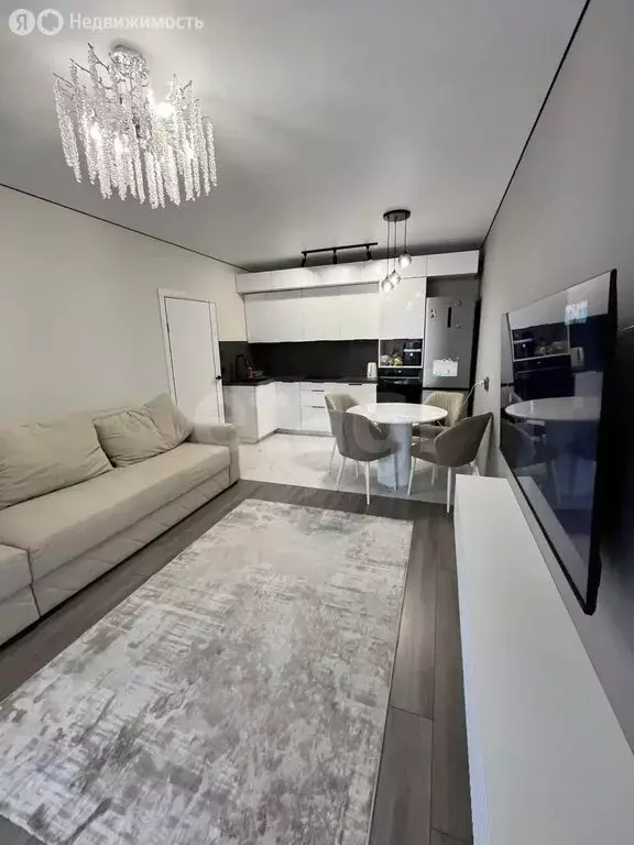 2-комнатная квартира: Тюмень, улица Павла Никольского, 10 (66.8 м) - Фото 2