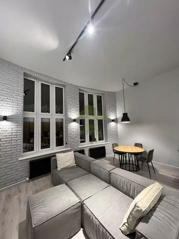 3-к кв. Бурятия, Улан-Удэ ул. Мокрова, 28А (93.5 м) - Фото 1